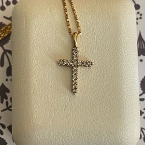 Dainty Gold Cross Necklace